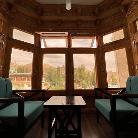 Hotel New Glacier View レー エクステリア 写真