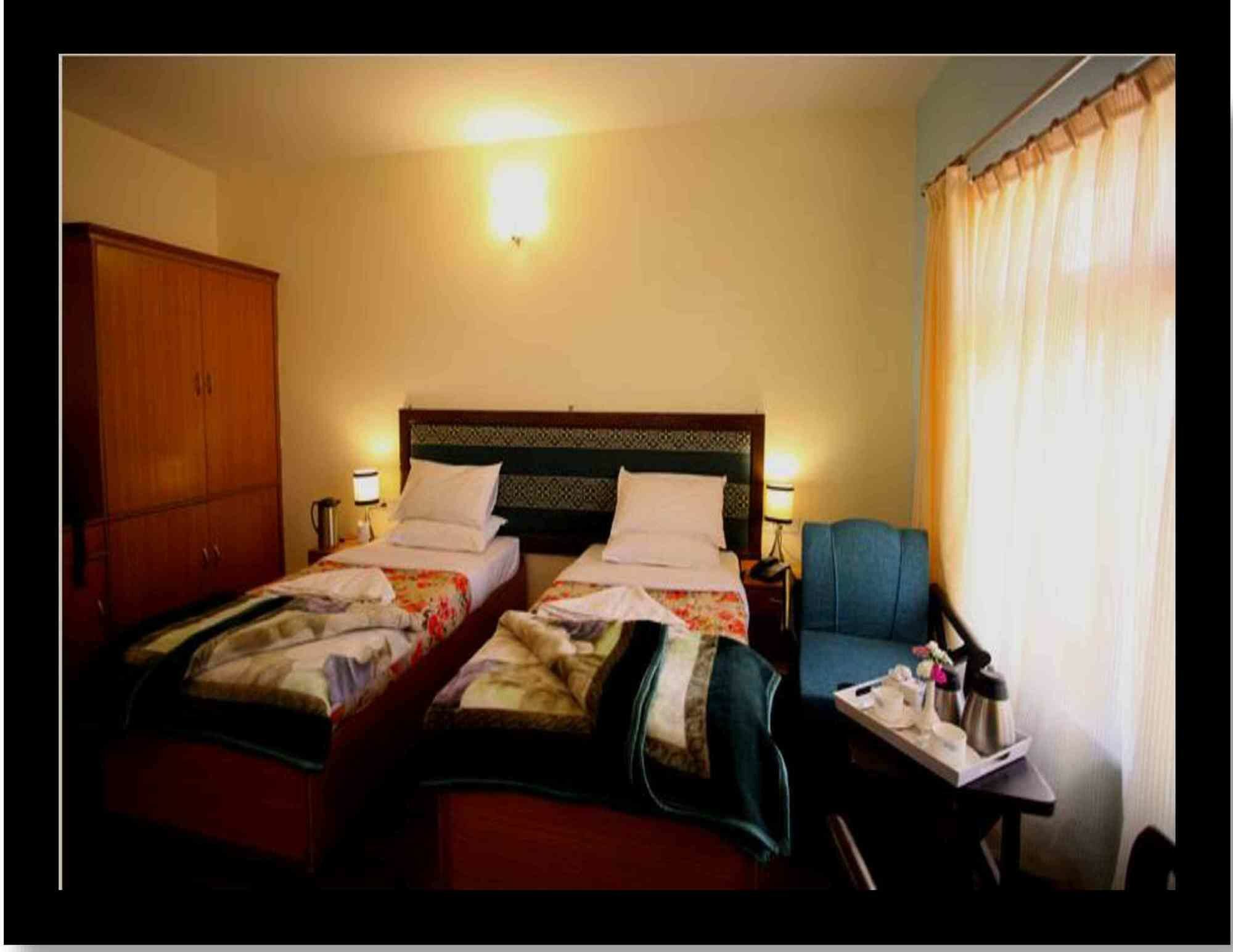 Hotel New Glacier View レー エクステリア 写真