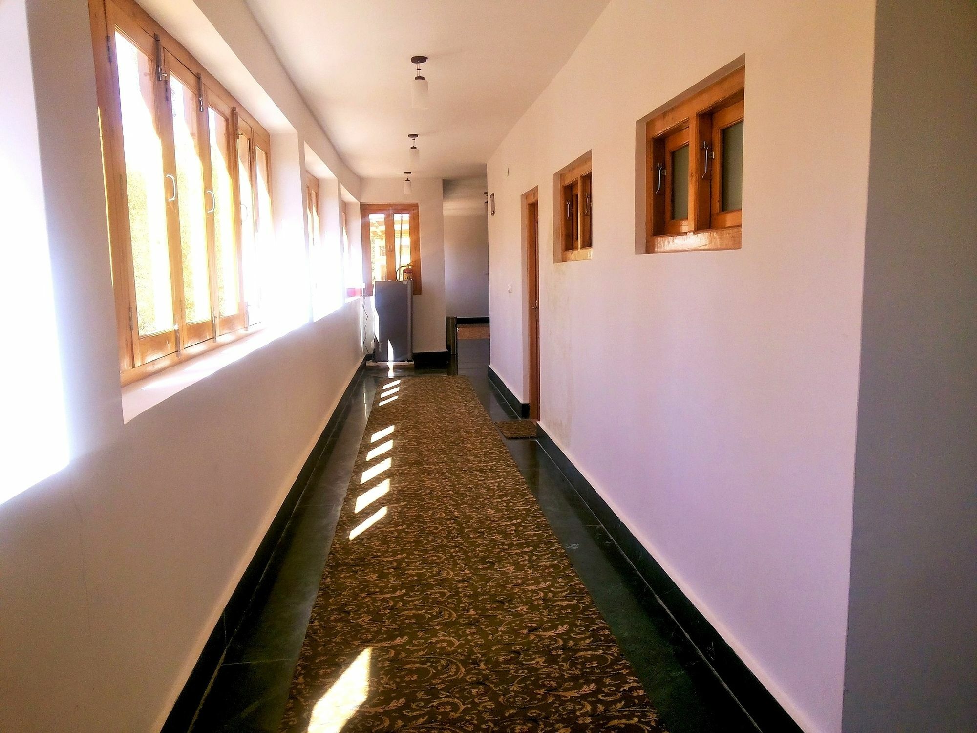 Hotel New Glacier View レー エクステリア 写真
